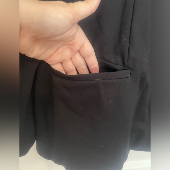 2/$25 🎉 OLD NAVY Black boxy one button blazer (XXL) - Picture 3 of 10